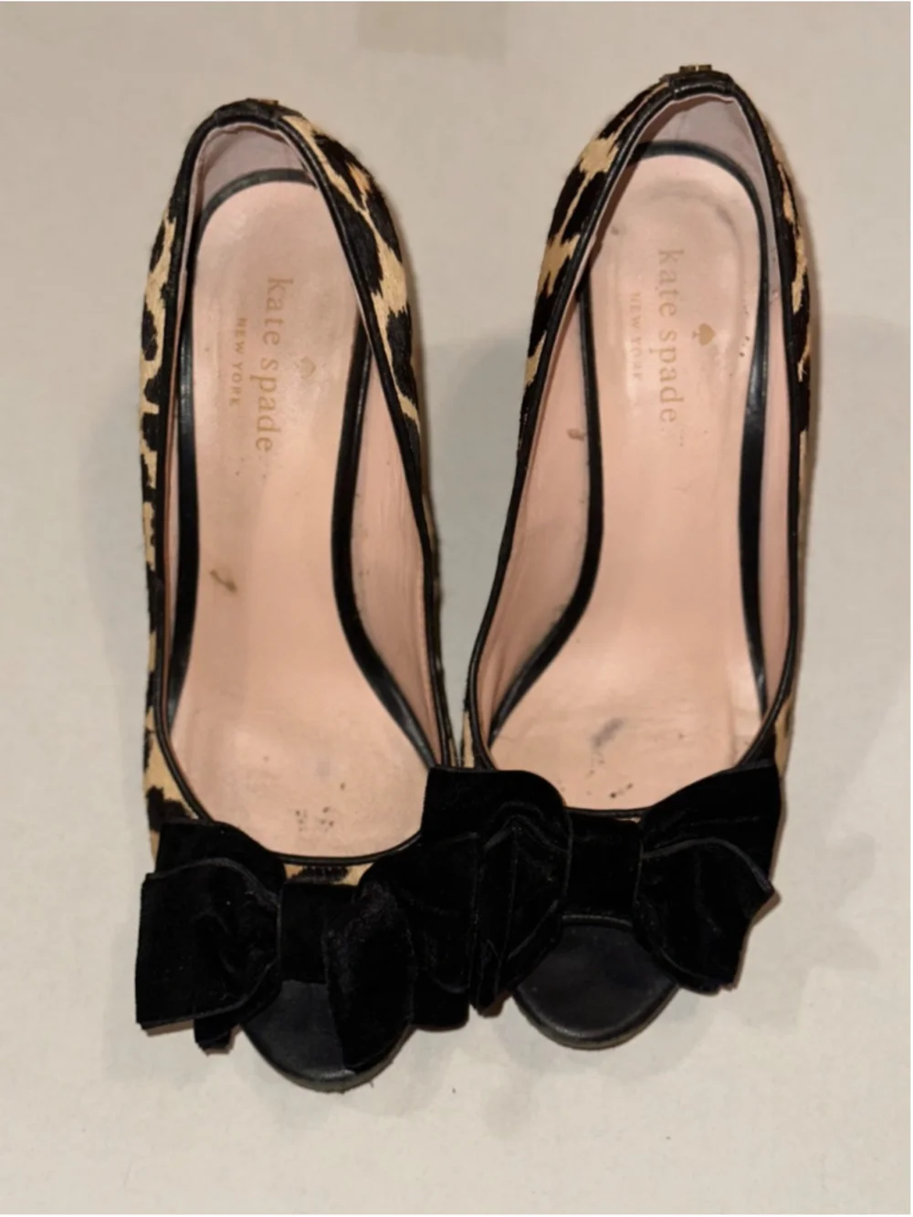 Kate Spade Roberta Amaretto Black Leopard Haircalf Velvet Wedge Heels 7.5
